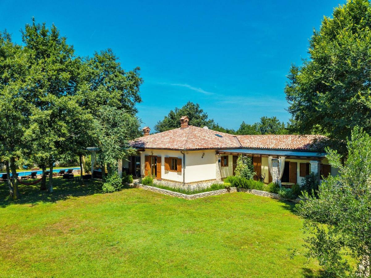Holiday Home Sarita Šišan Exterior foto