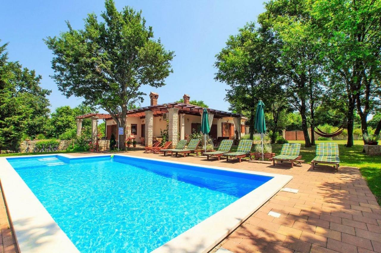 Holiday Home Sarita Šišan Exterior foto