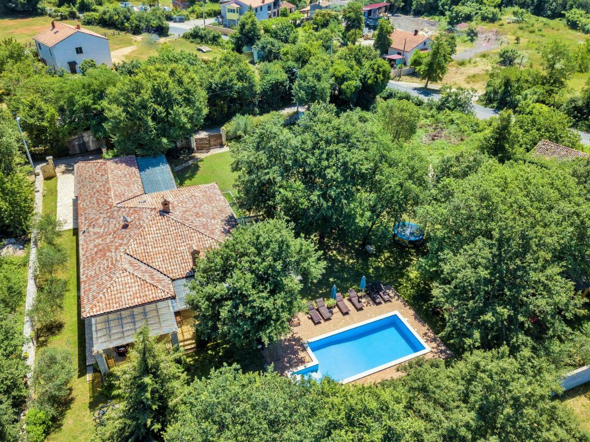 Holiday Home Sarita Šišan Exterior foto
